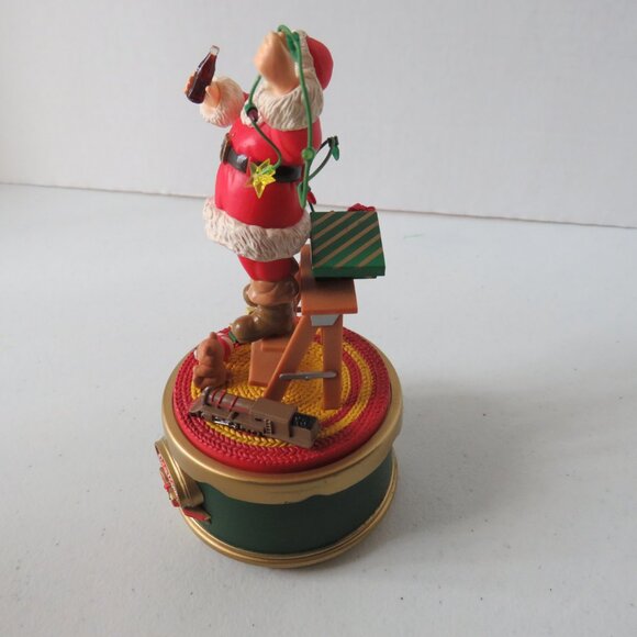 Christmas Vintage Coca-Cola Musical Collection Santa Decorating The Tree WORKS - Picture 5 of 15